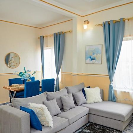 Residence Verone - Appartement Meublés Yaoundé Esterno foto