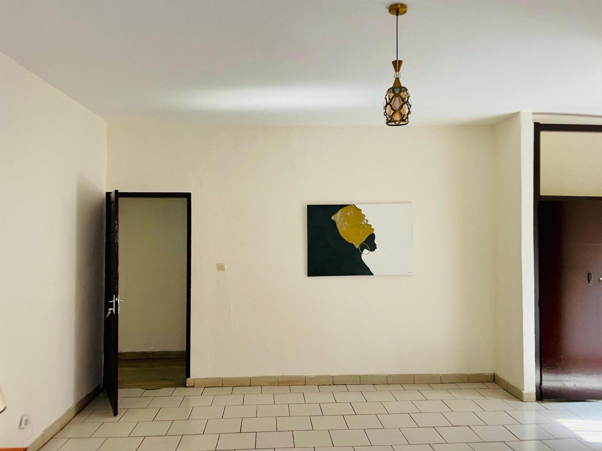 Residence Verone - Appartement Meublés Yaoundé Esterno foto