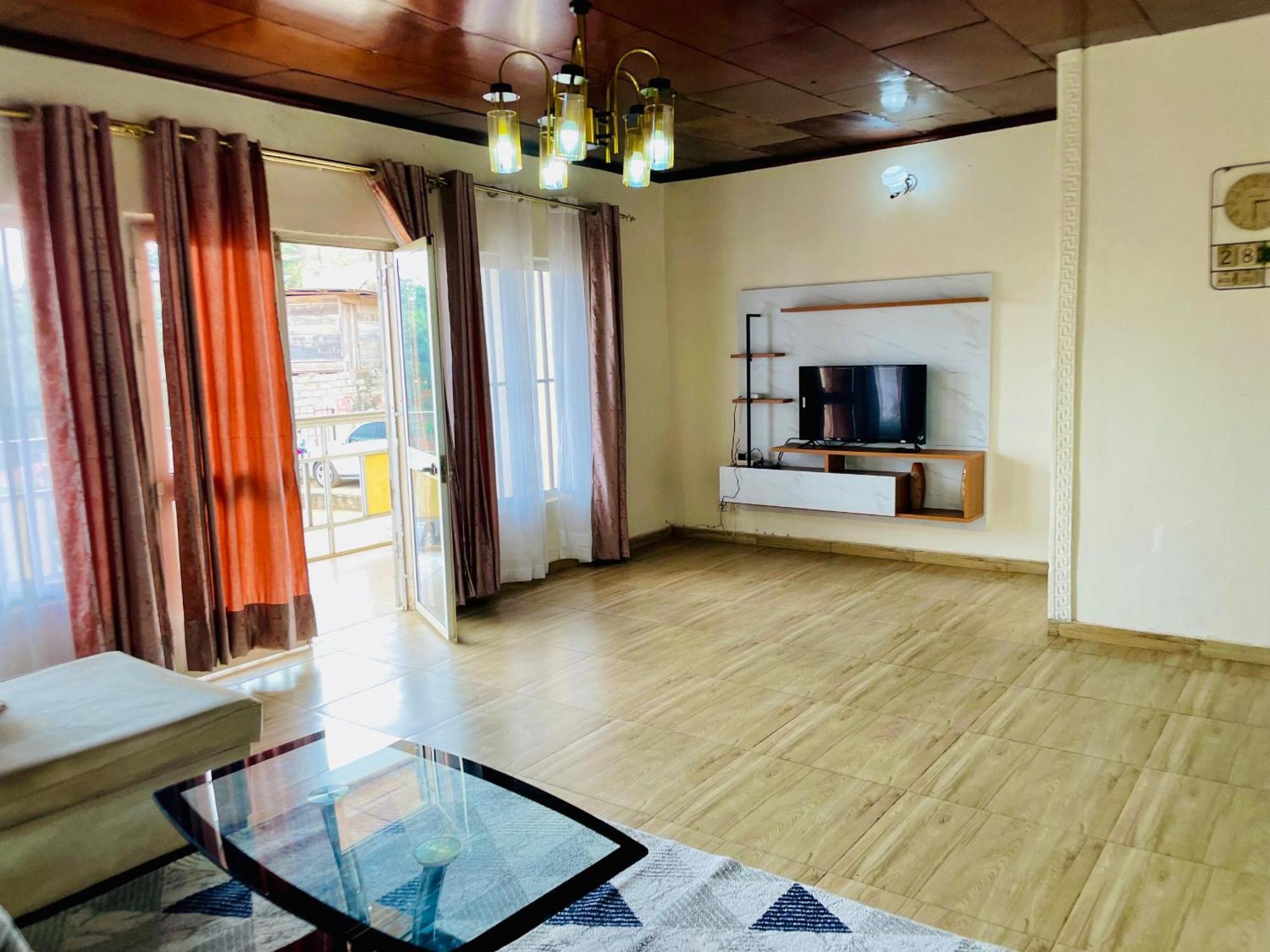 Residence Verone - Appartement Meublés Yaoundé Esterno foto