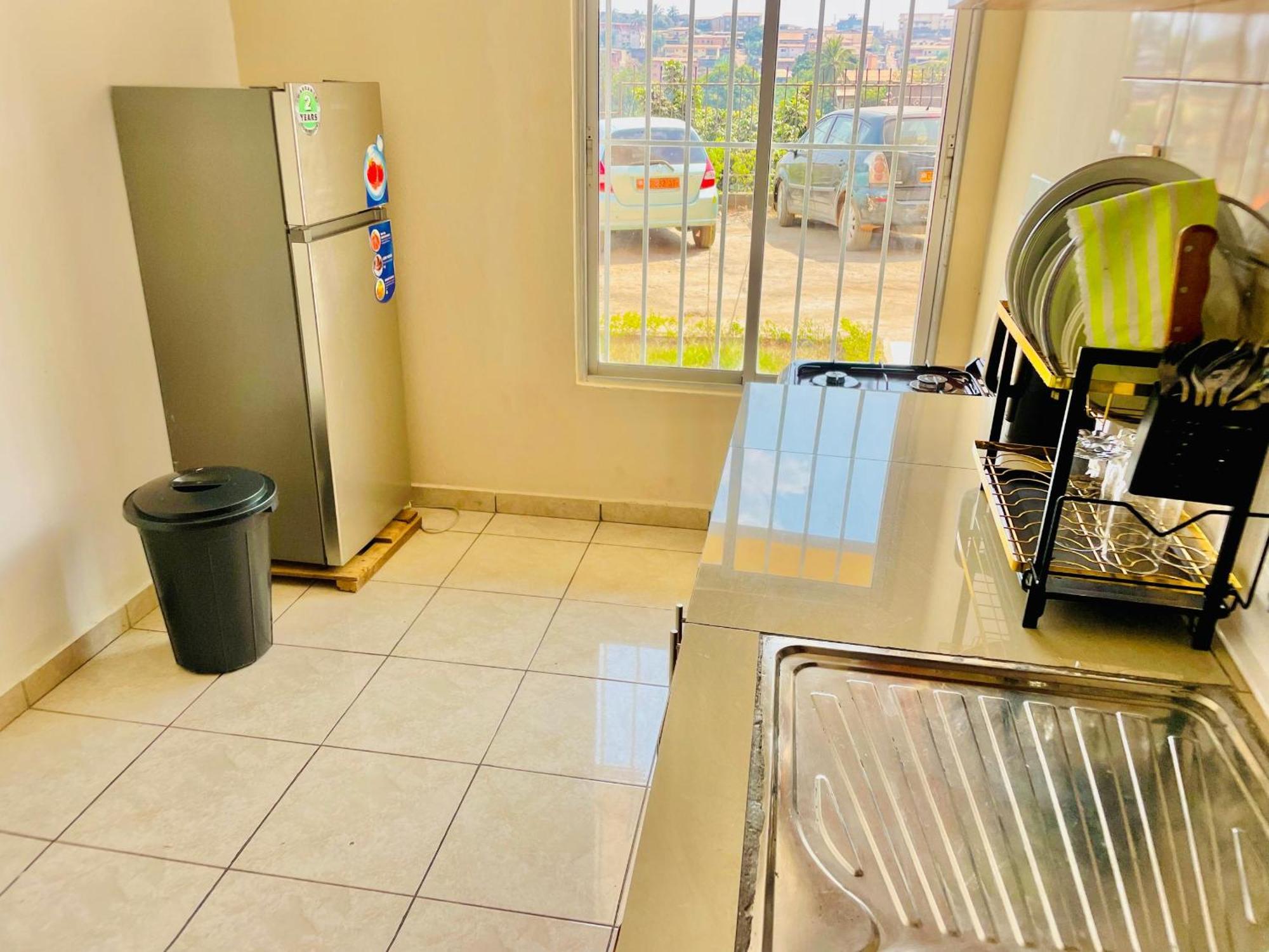 Residence Verone - Appartement Meublés Yaoundé Esterno foto