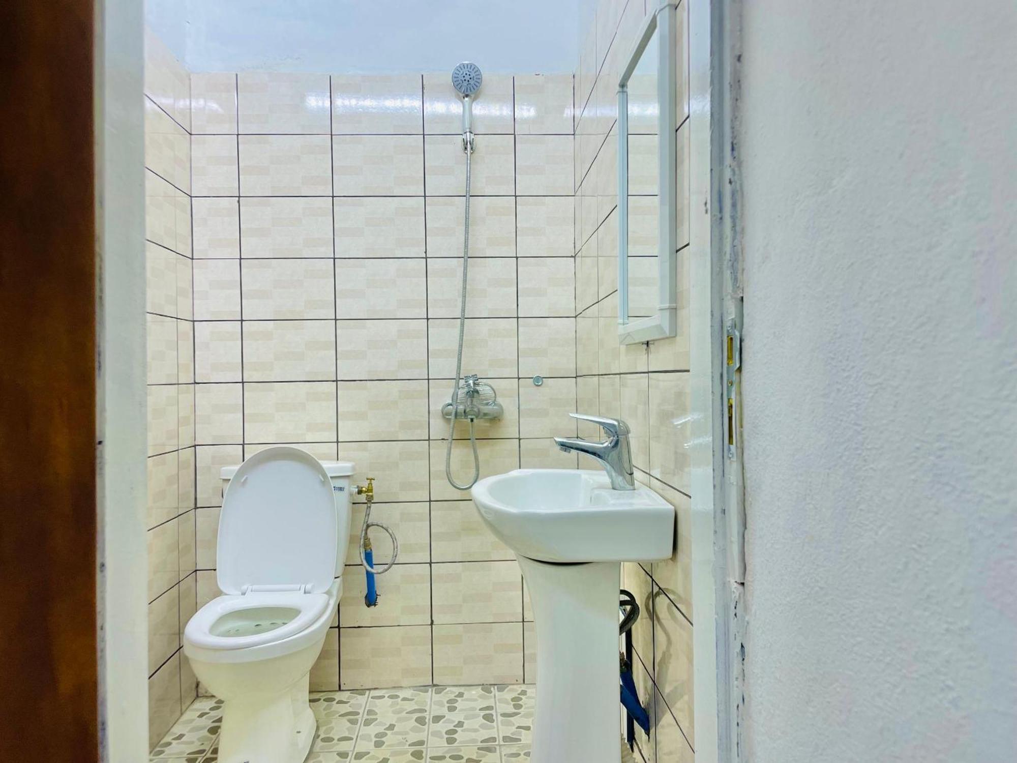 Residence Verone - Appartement Meublés Yaoundé Esterno foto